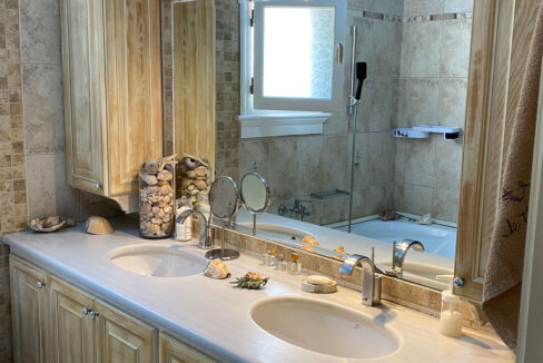 real_bnm_property_spetses_04