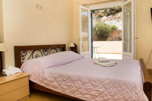 real_bnm_property_spetses_05